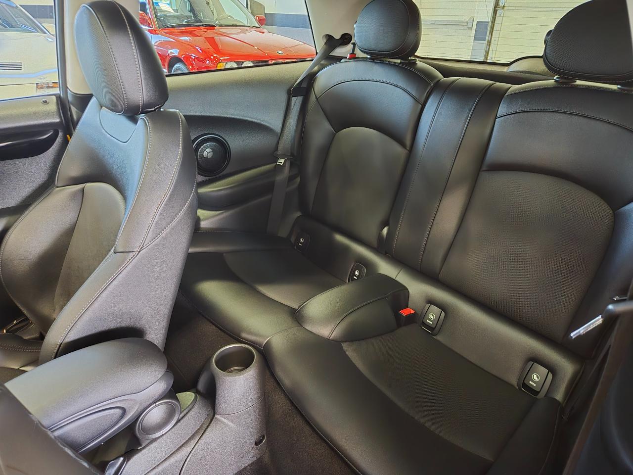 MINI Hardtop 2 Door Cooper S FWD 2017