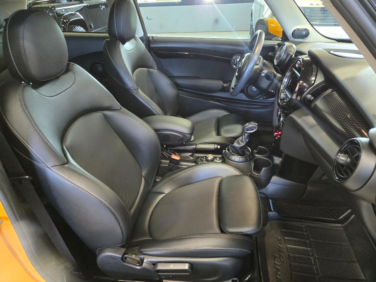 MINI Hardtop 2 Door Cooper S FWD 2017
