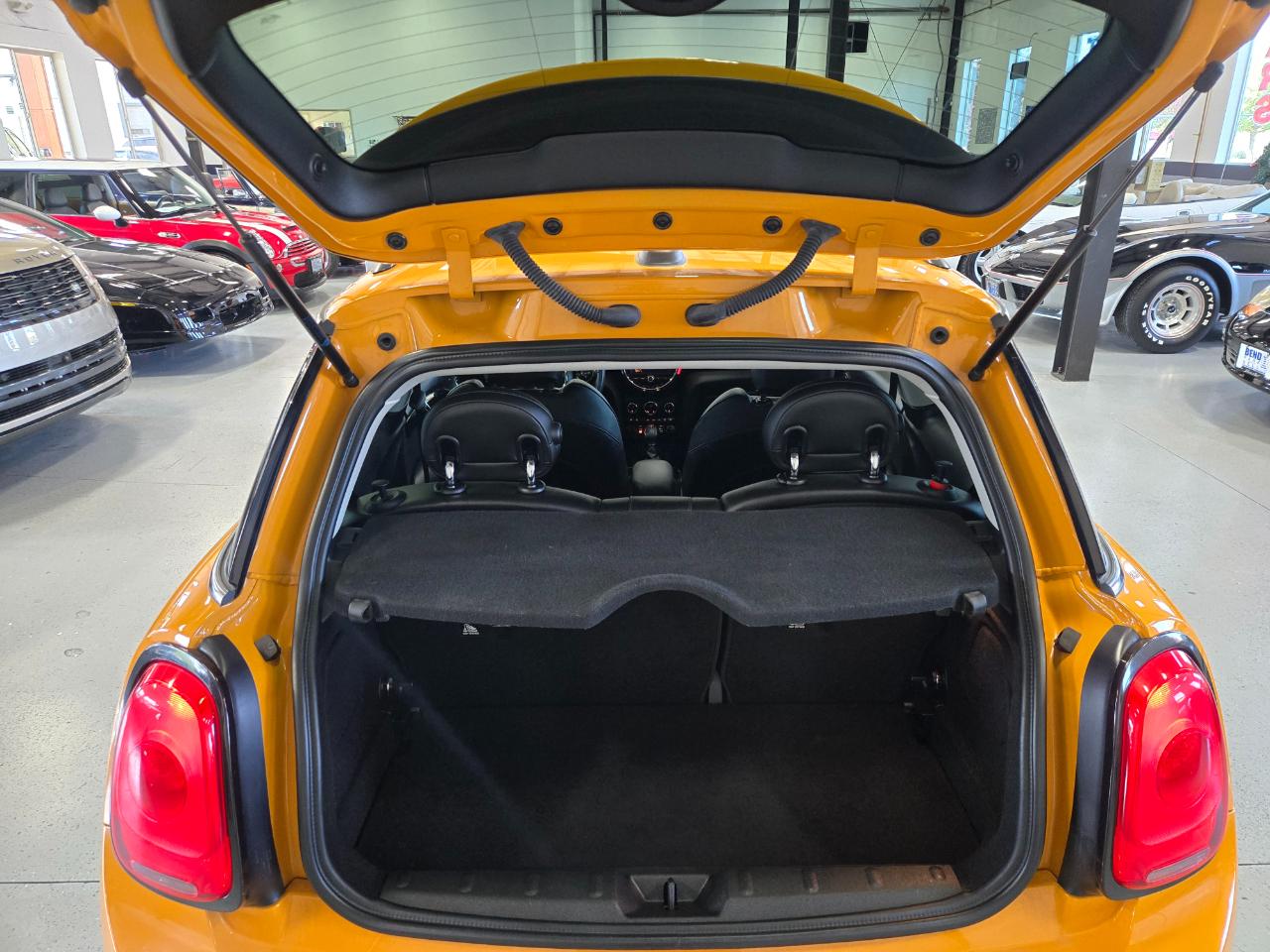 MINI Hardtop 2 Door Cooper S FWD 2017