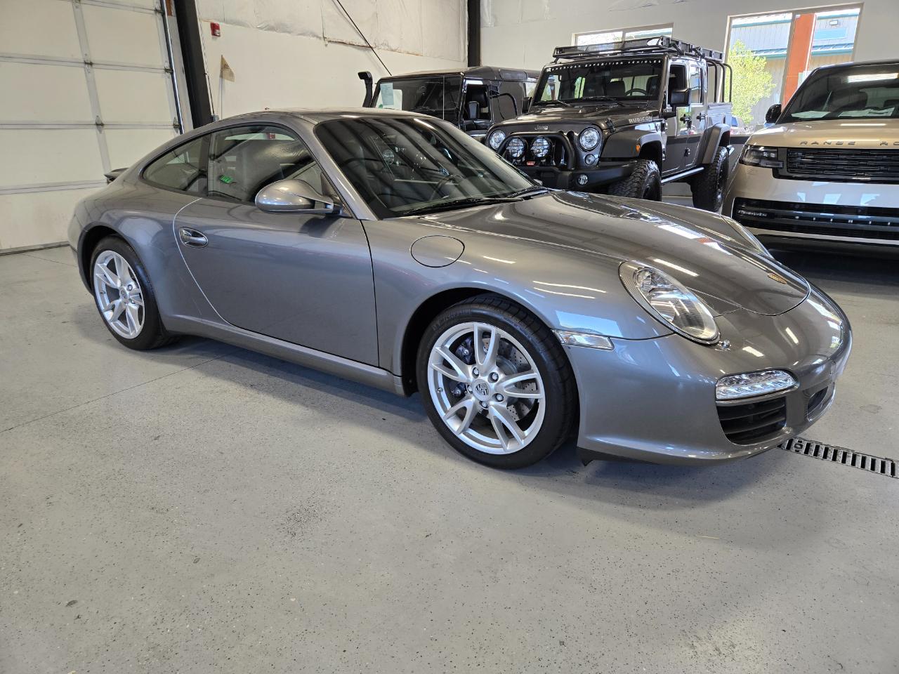 Porsche 911 2dr Cpe Carrera 2010