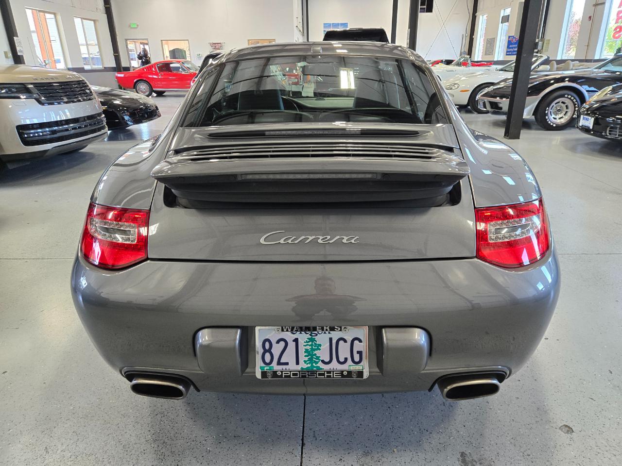 Porsche 911 2dr Cpe Carrera 2010