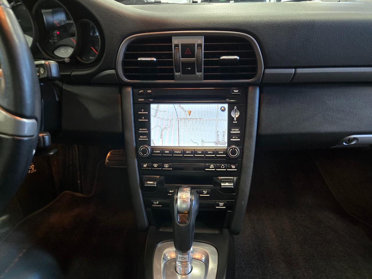 Porsche 911 2dr Cpe Carrera 2010