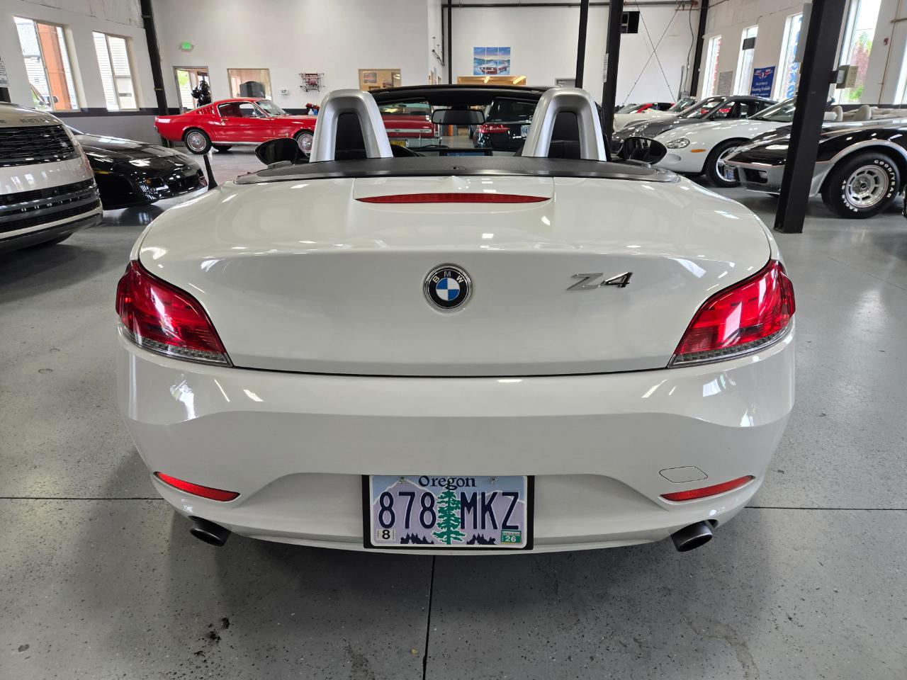 BMW Z4 2dr Roadster sDrive35i 2011
