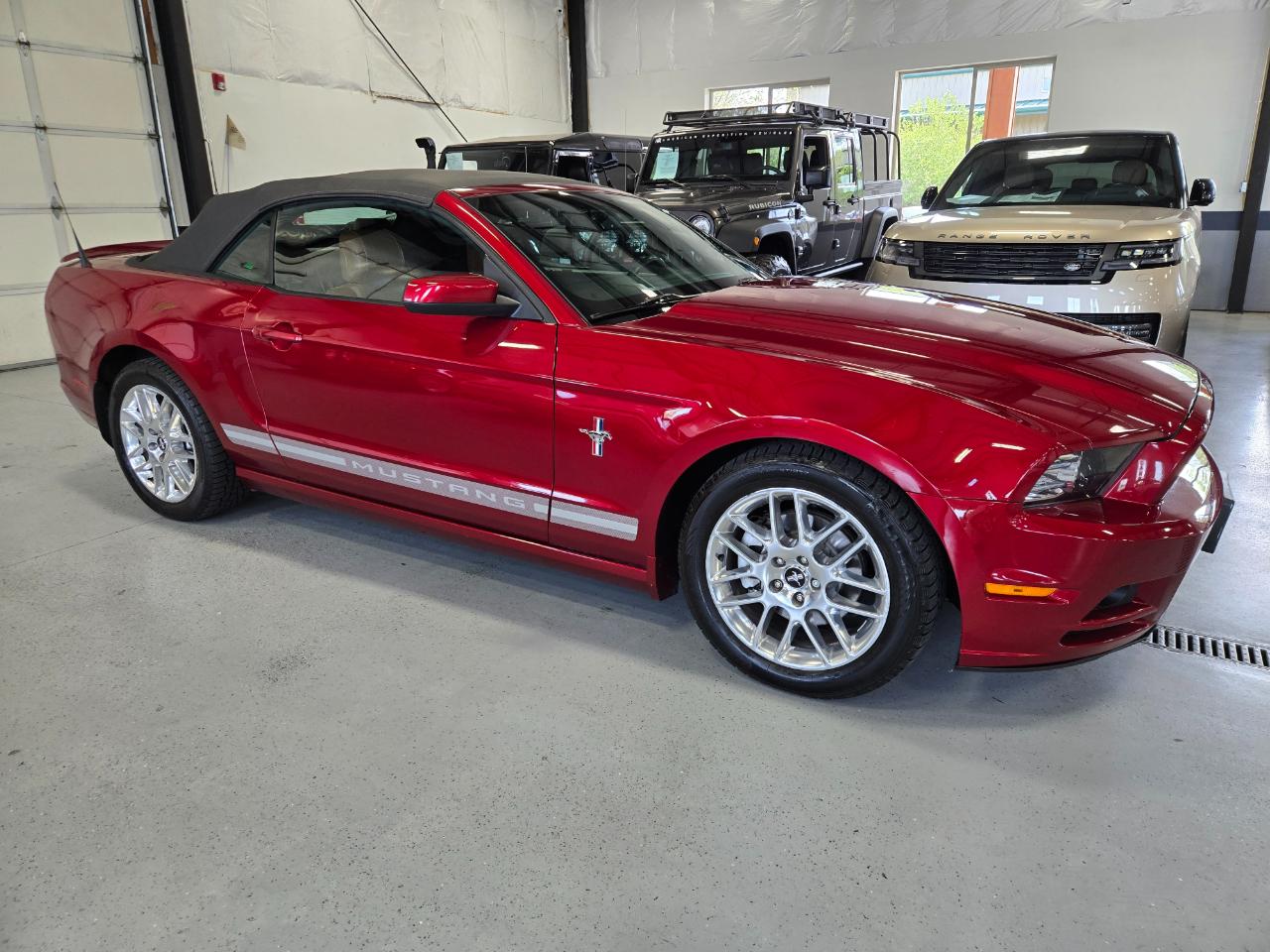 Ford Mustang 2dr Conv V6 Premium 2014