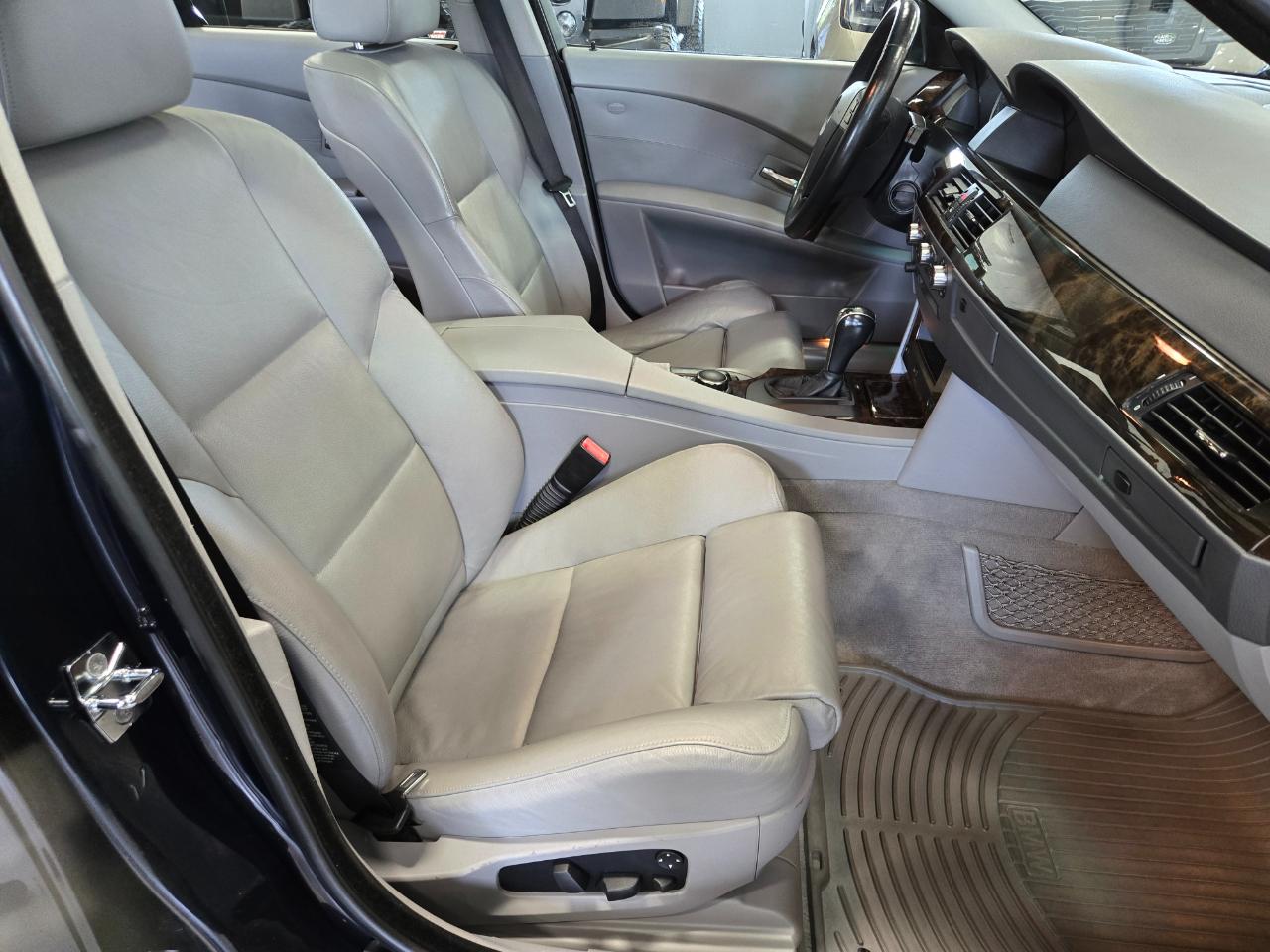 BMW 5 Series 530xi 4dr Sports Wgn AWD 2006