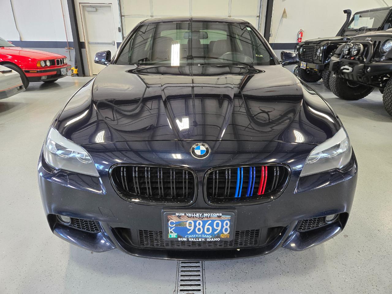 BMW 5 Series 4dr Sdn 535i xDrive AWD 2013