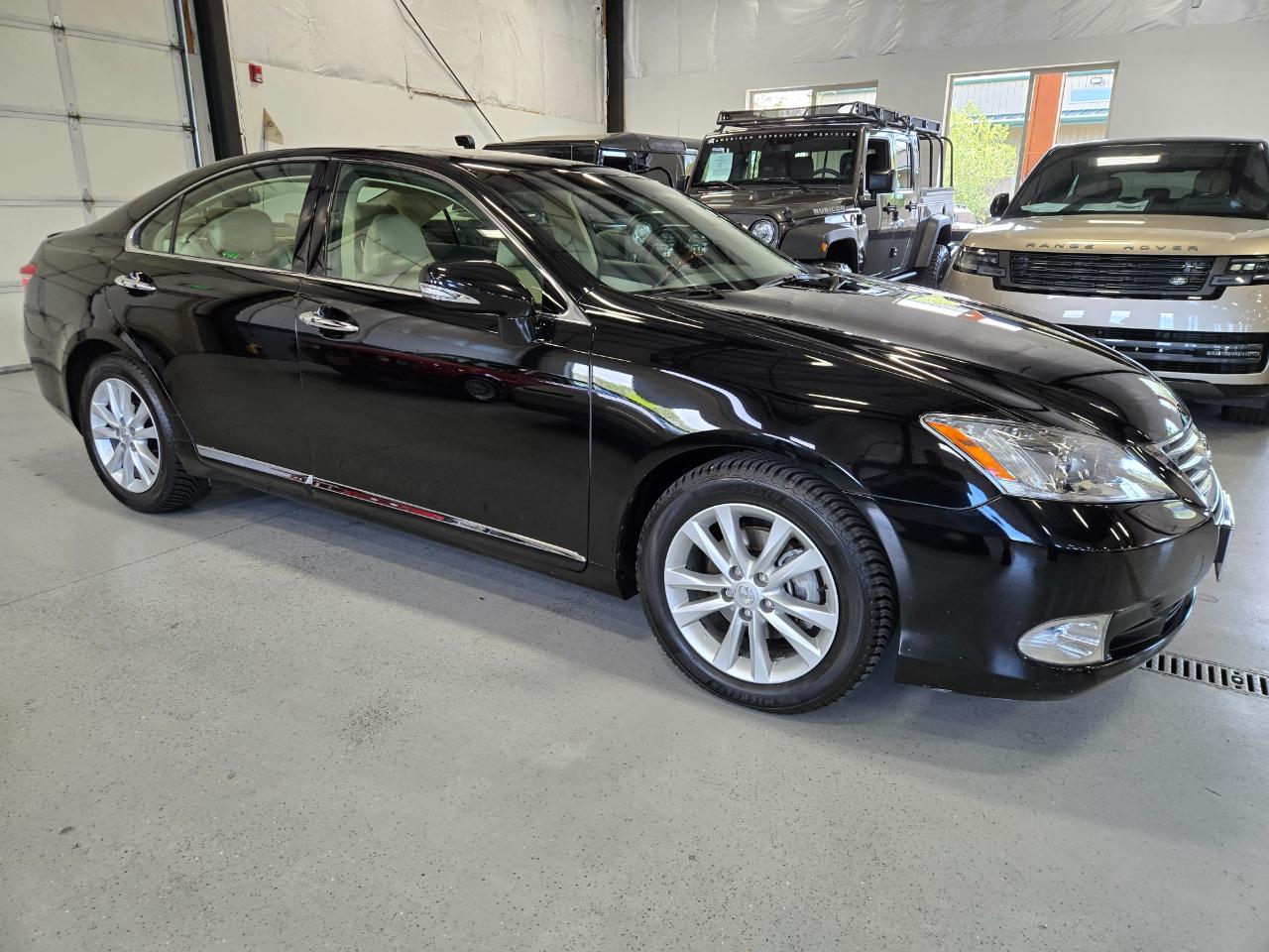 Lexus ES 350 4dr Sdn 2012