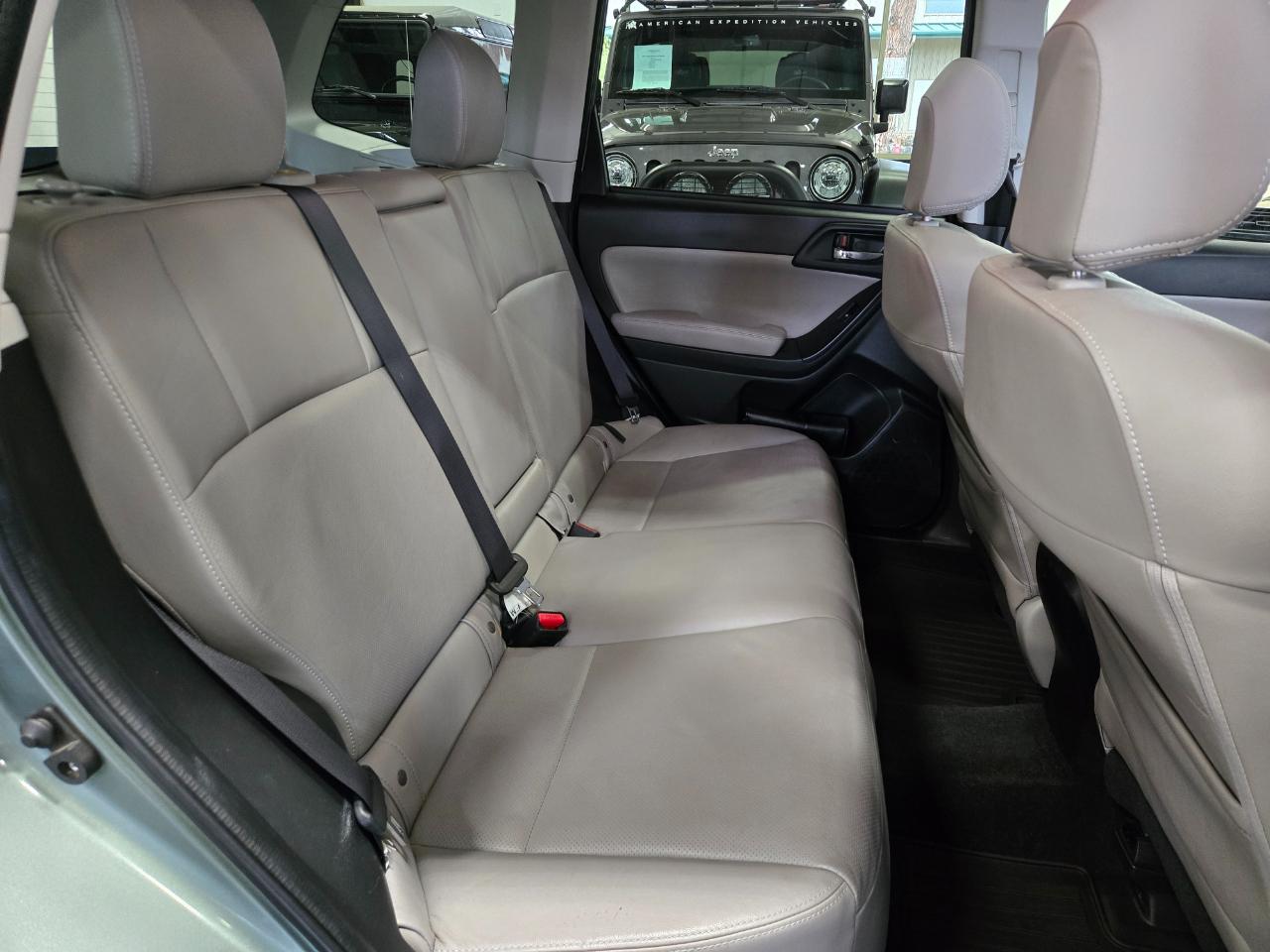 Subaru Forester 4dr Auto 2.5i Limited PZEV 2014