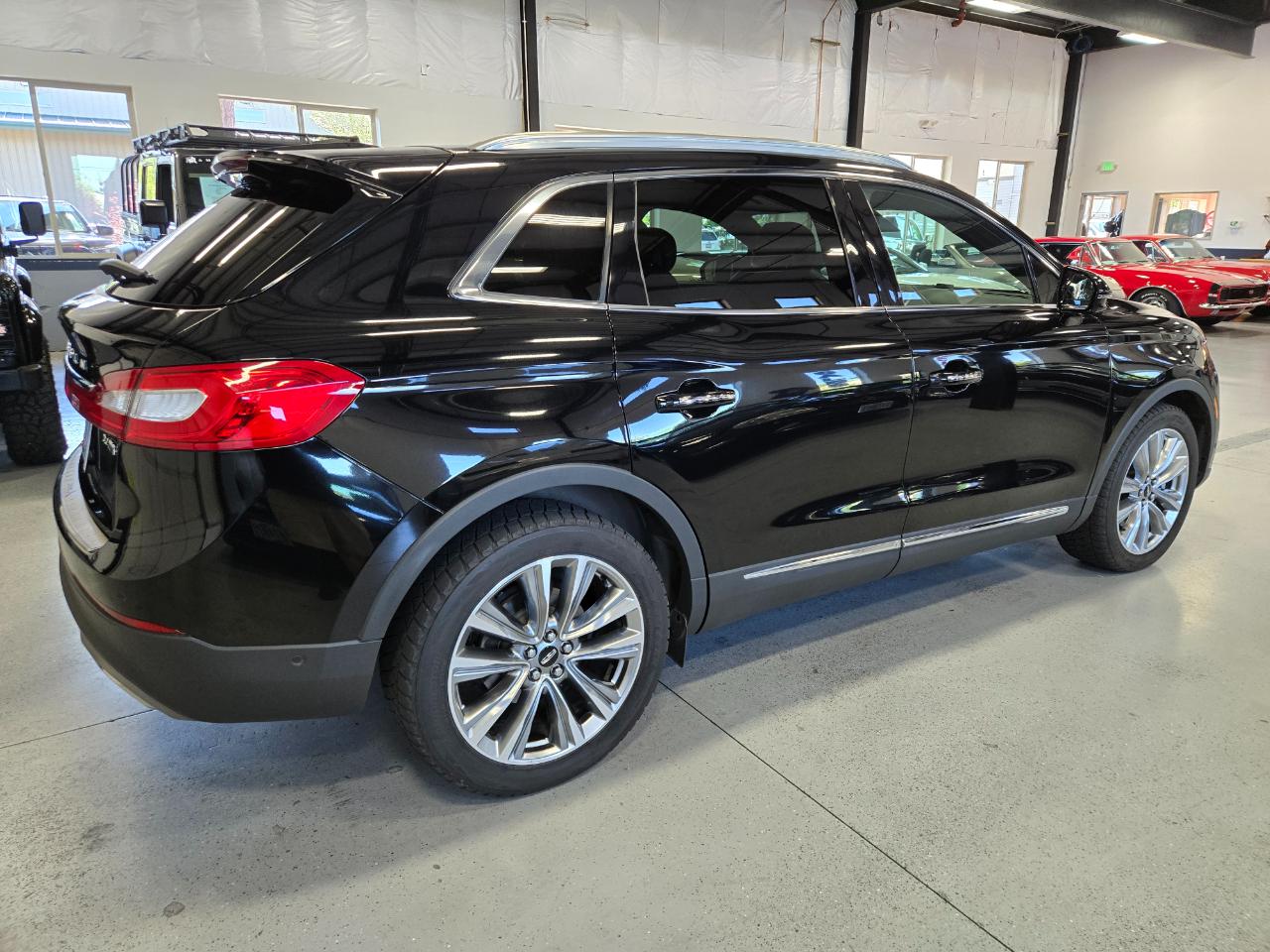 Lincoln MKX AWD 4dr Reserve 2016