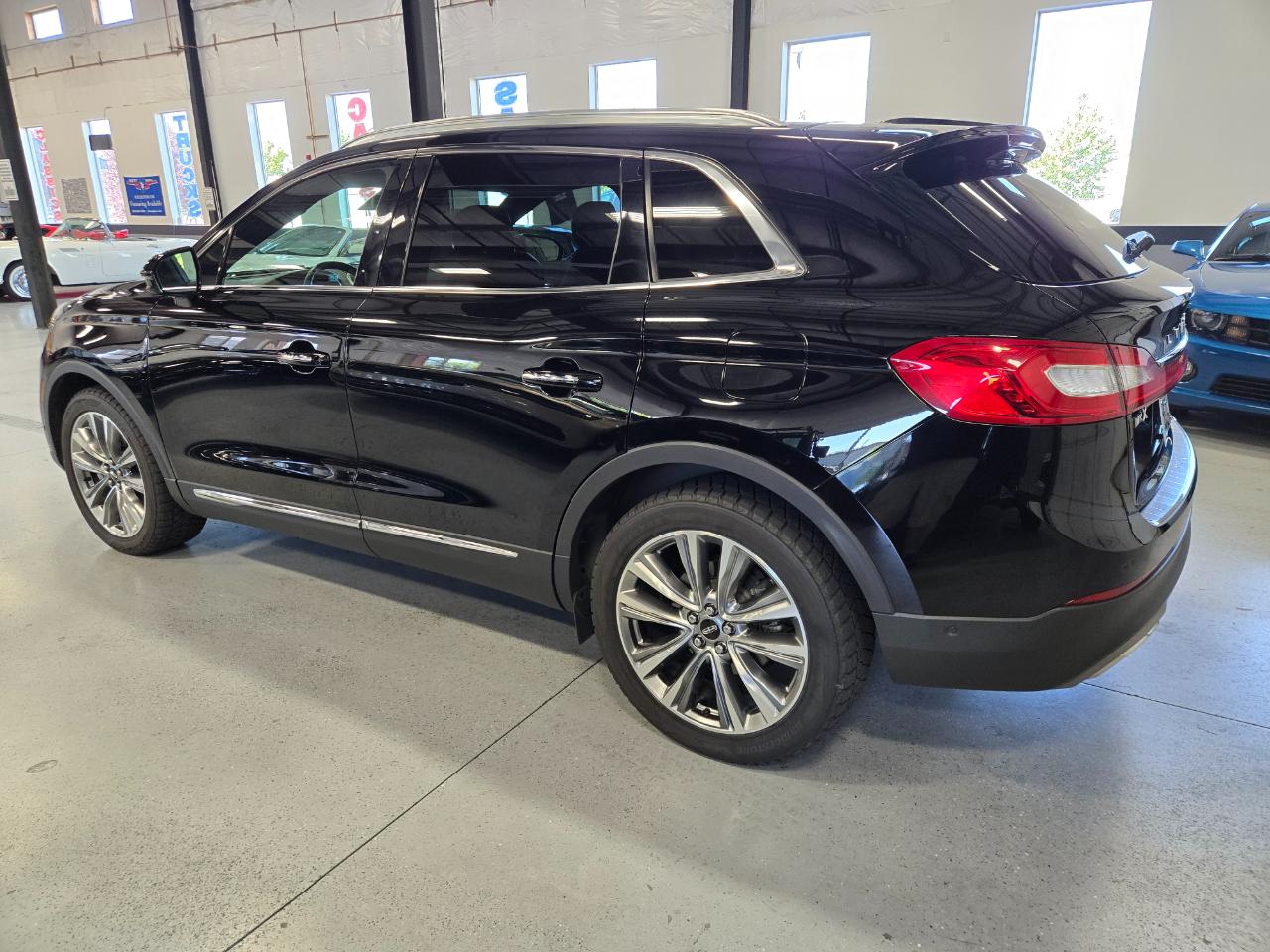 Lincoln MKX AWD 4dr Reserve 2016