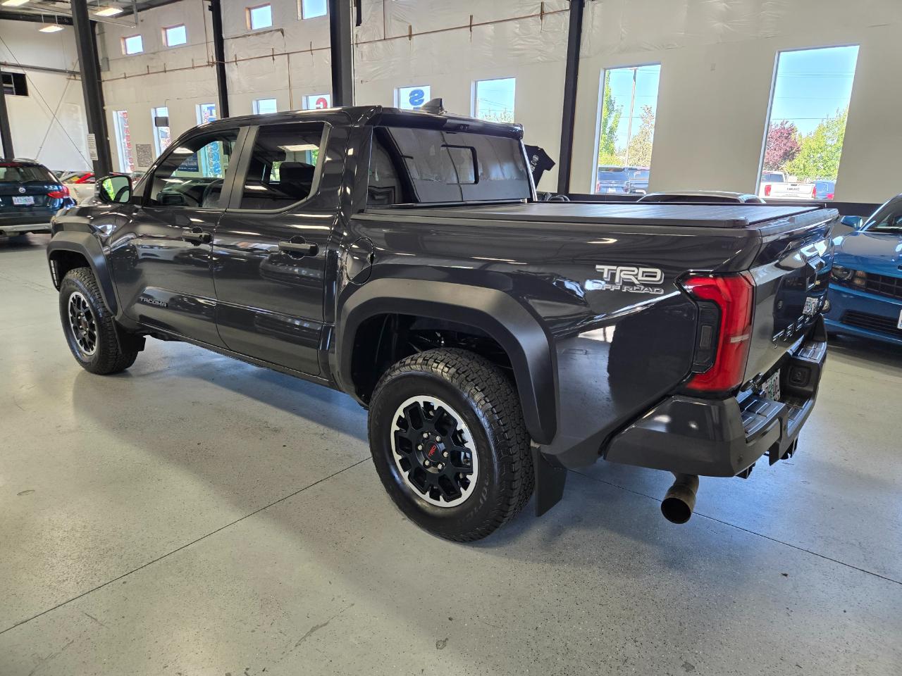 Toyota Tacoma 4WD TRD Off Road Double Cab 5' Bed AT (Natl) 2024