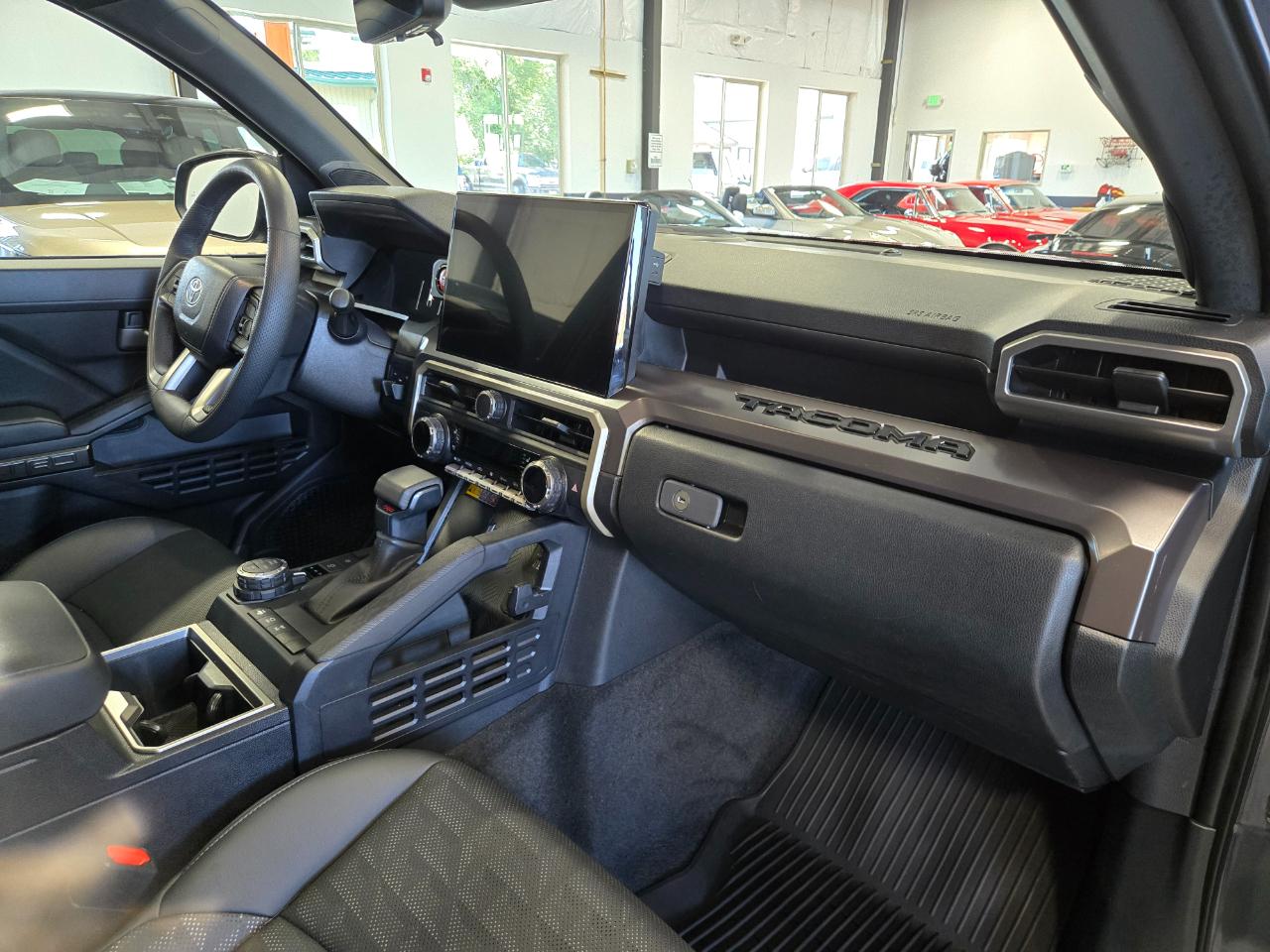 Toyota Tacoma 4WD TRD Off Road Double Cab 5' Bed AT (Natl) 2024