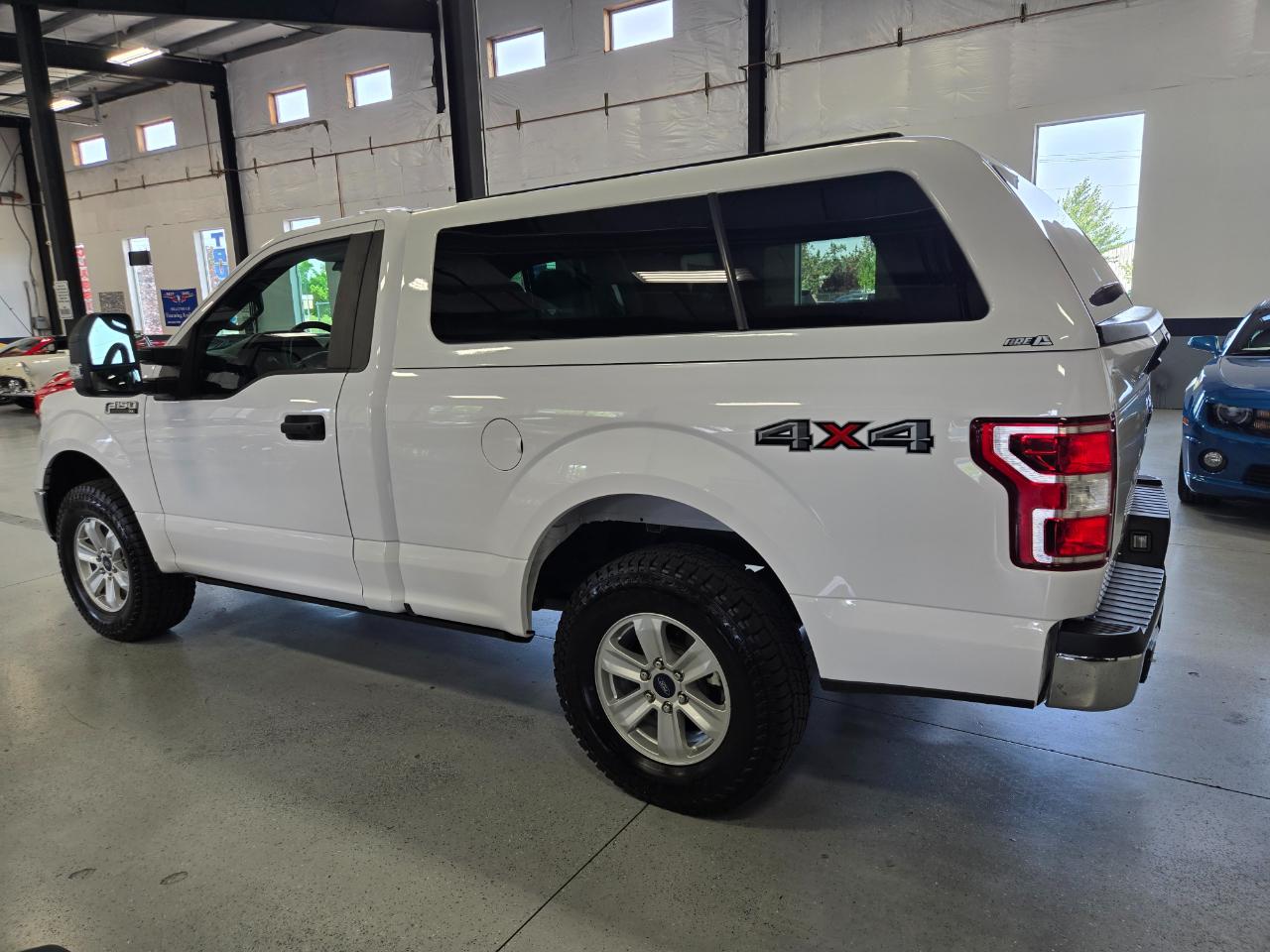 Ford F-150 XL 4WD Reg Cab 8' Box 2020