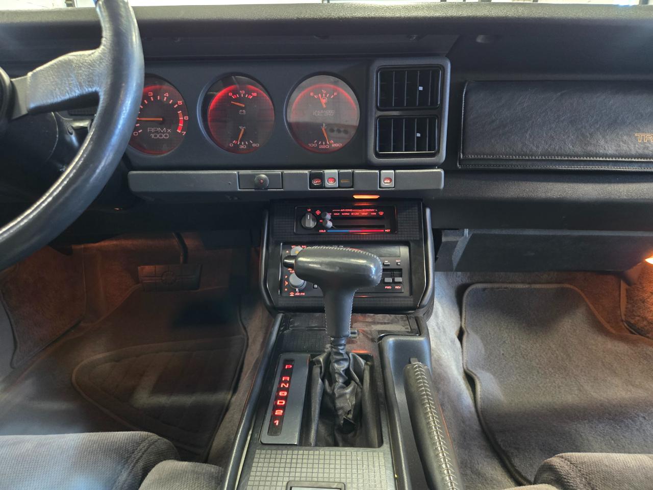 Pontiac Firebird 2dr Hatchback Trans Am 1985