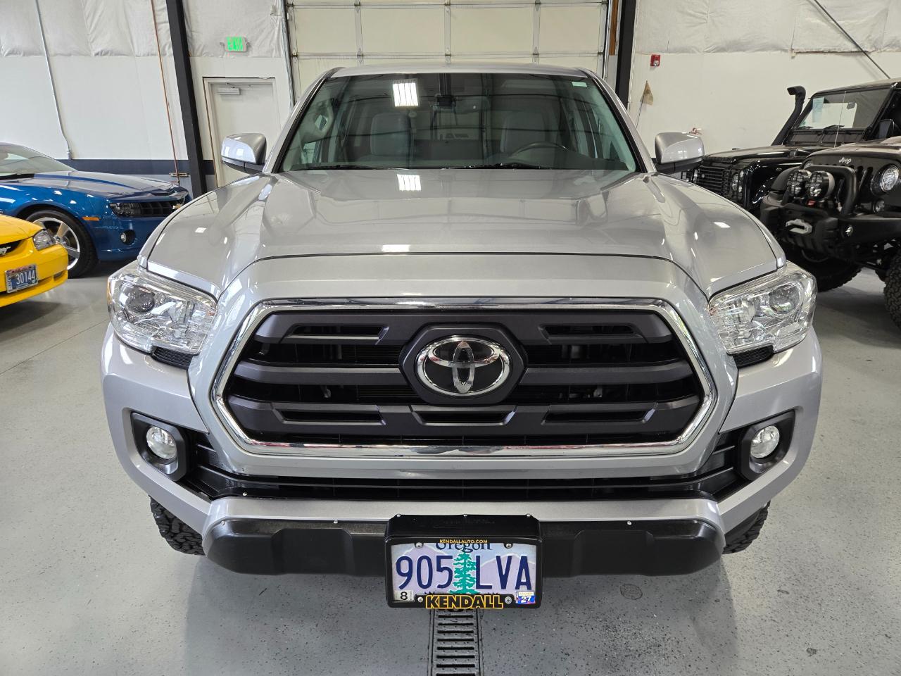 Toyota Tacoma 4WD SR5 Double Cab 5' Bed V6 AT (Natl) 2019