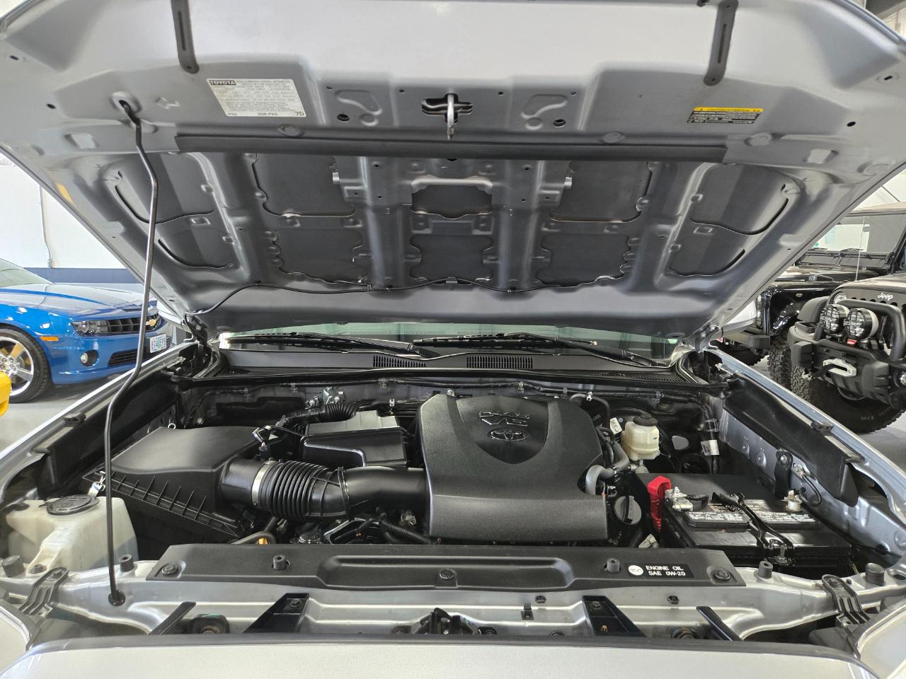 Toyota Tacoma 4WD SR5 Double Cab 5' Bed V6 AT (Natl) 2019