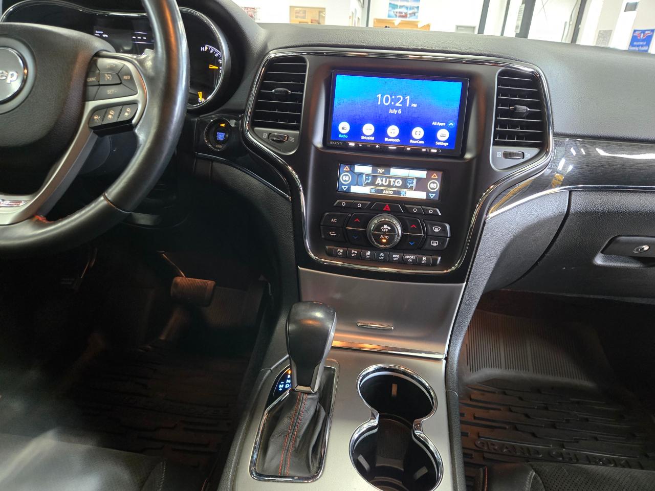Jeep Grand Cherokee Trailhawk 4D SUV 4WD 2017