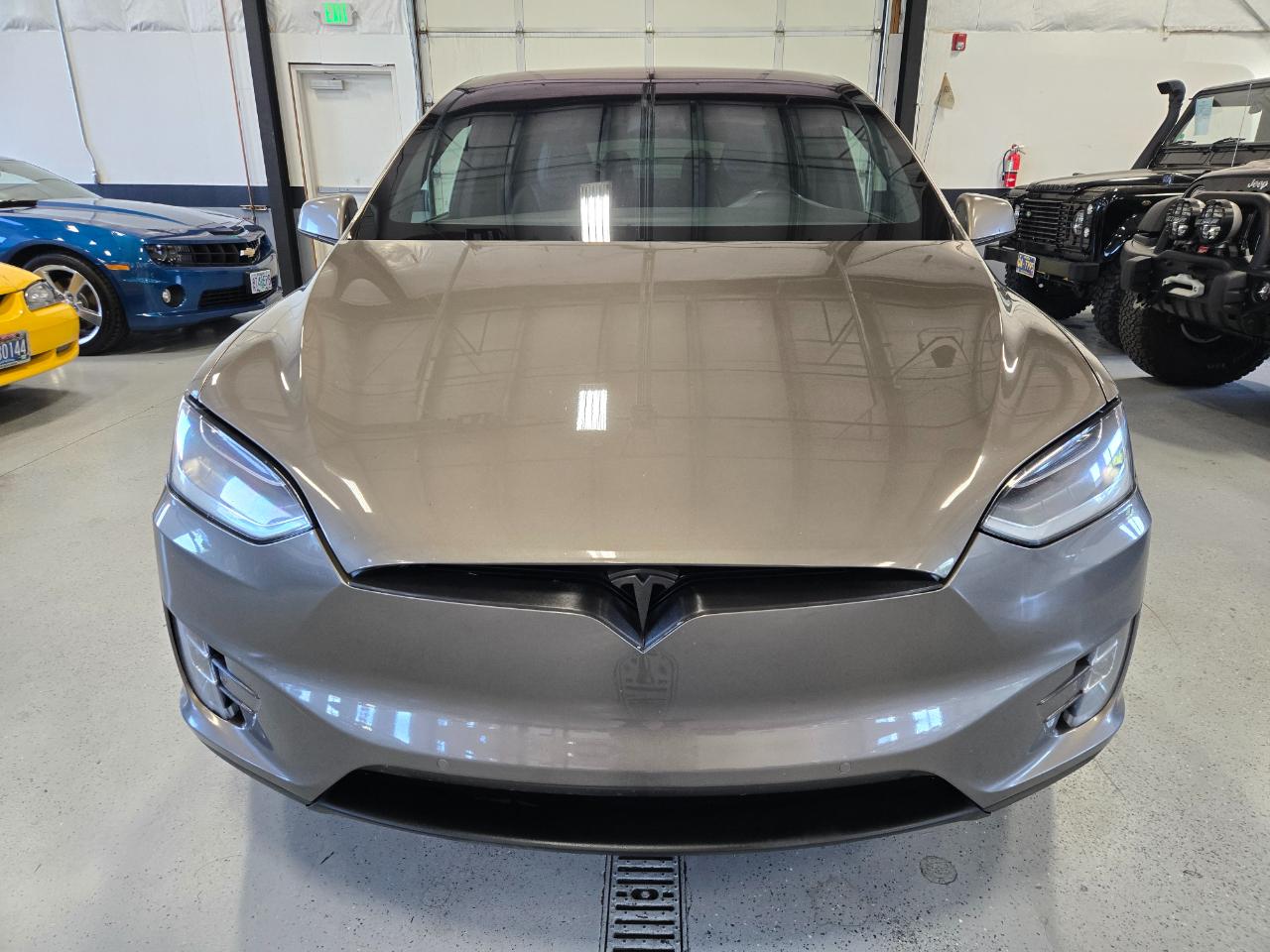 Tesla Model X  2016