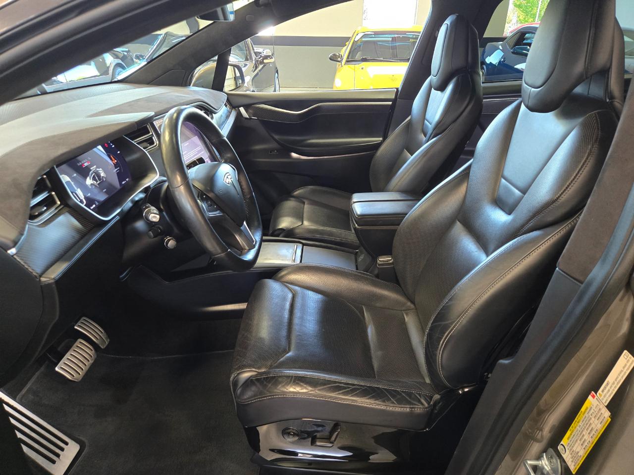 Tesla Model X  2016