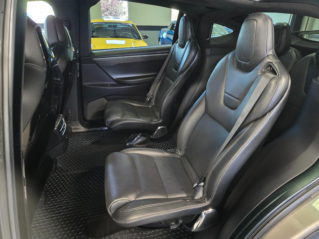 Tesla Model X  2016