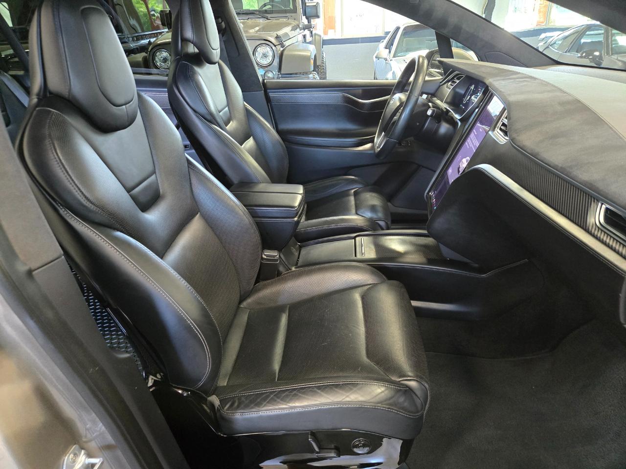 Tesla Model X  2016