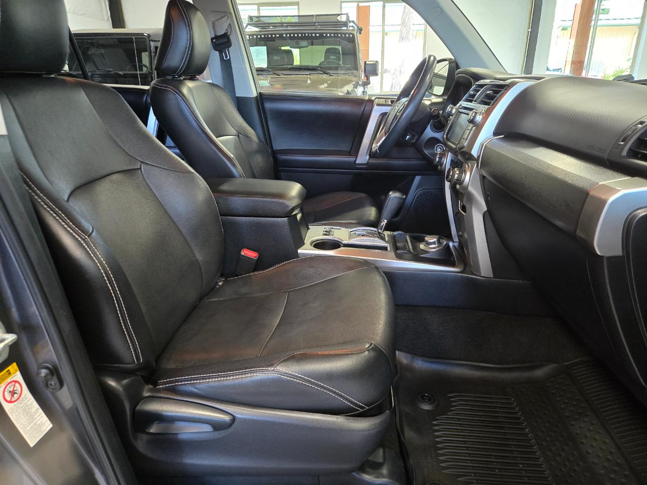 Toyota 4Runner SR5 Premium 4D SUV 4X4 V6 2017