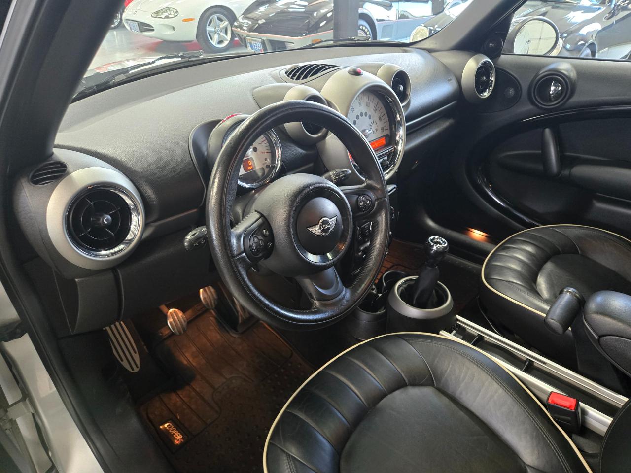 MINI Cooper Countryman AWD 4dr S ALL4 2011