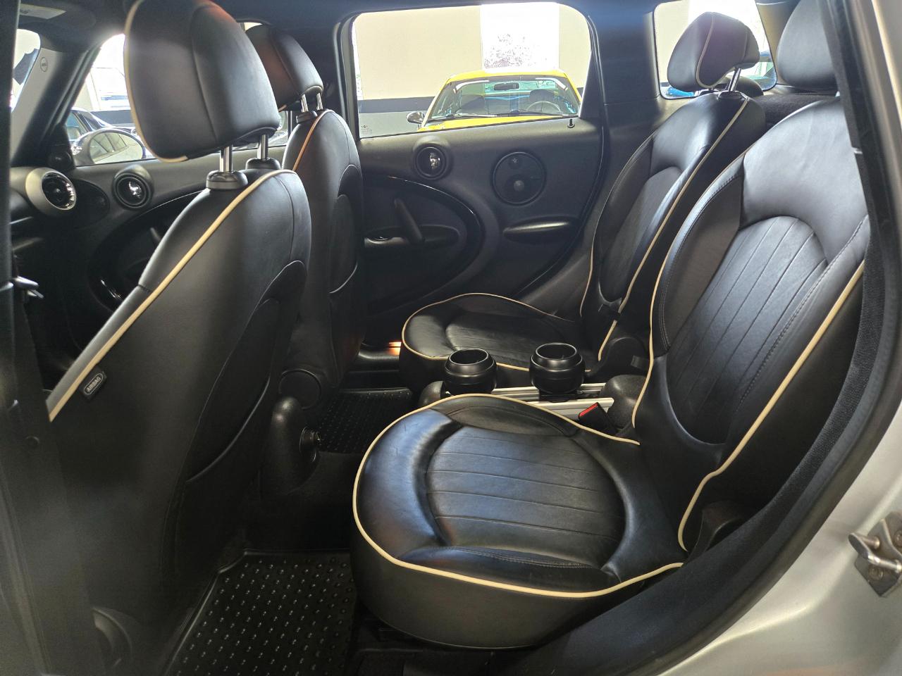 MINI Cooper Countryman AWD 4dr S ALL4 2011