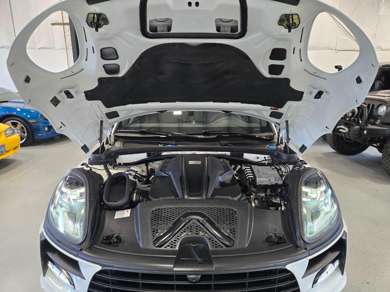 Porsche Macan S AWD 2021