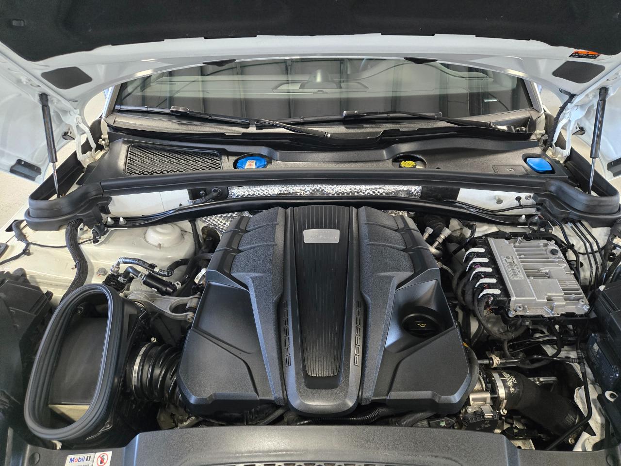Porsche Macan S AWD 2021