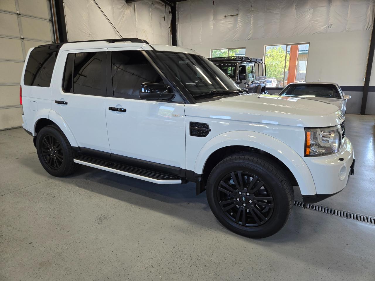 Land Rover LR4 4WD 4dr V8 HSE 2011