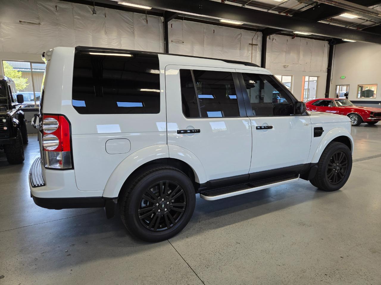 Land Rover LR4 4WD 4dr V8 HSE 2011