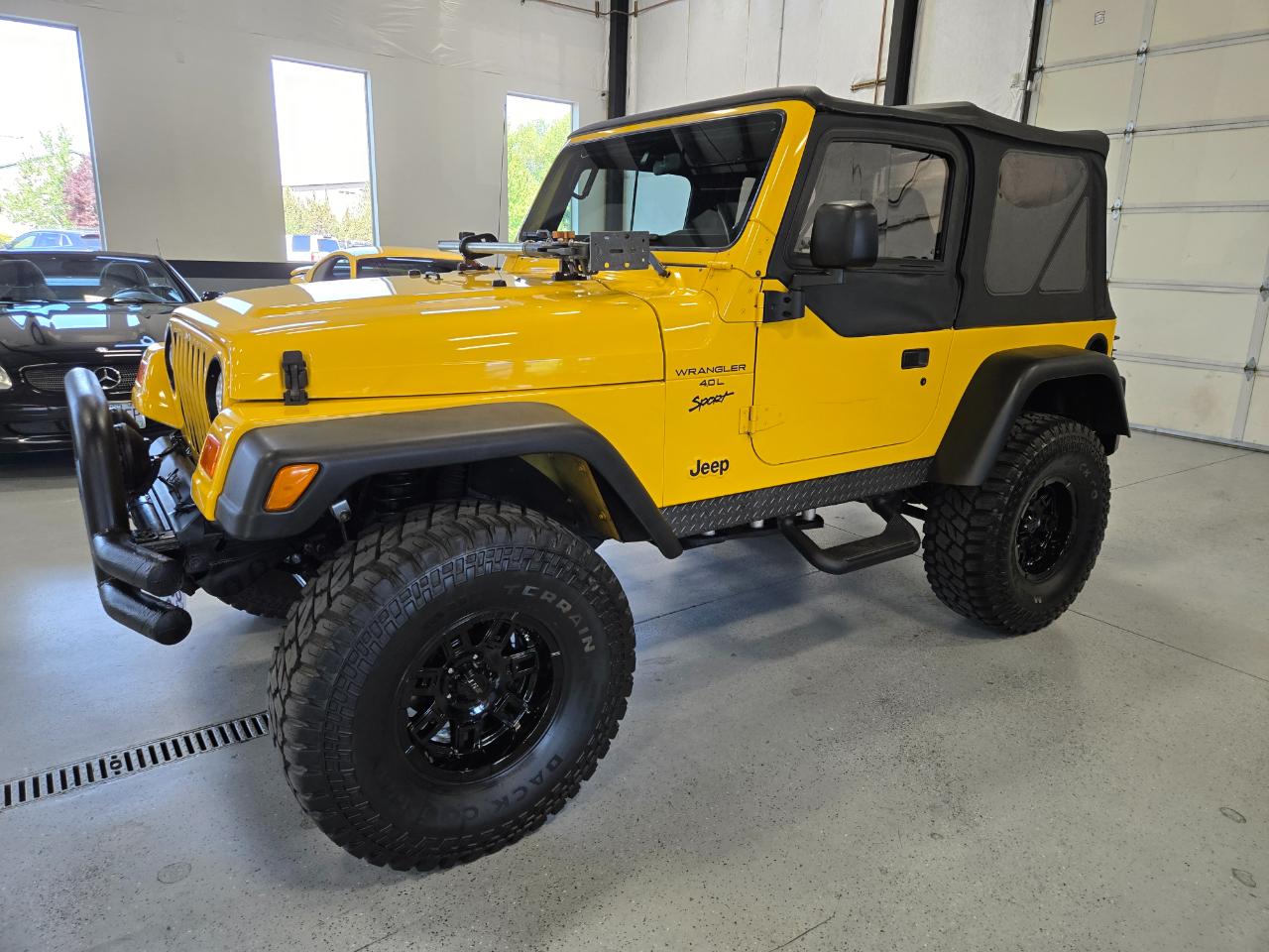 Jeep Wrangler 4WD 2dr Sport 2001
