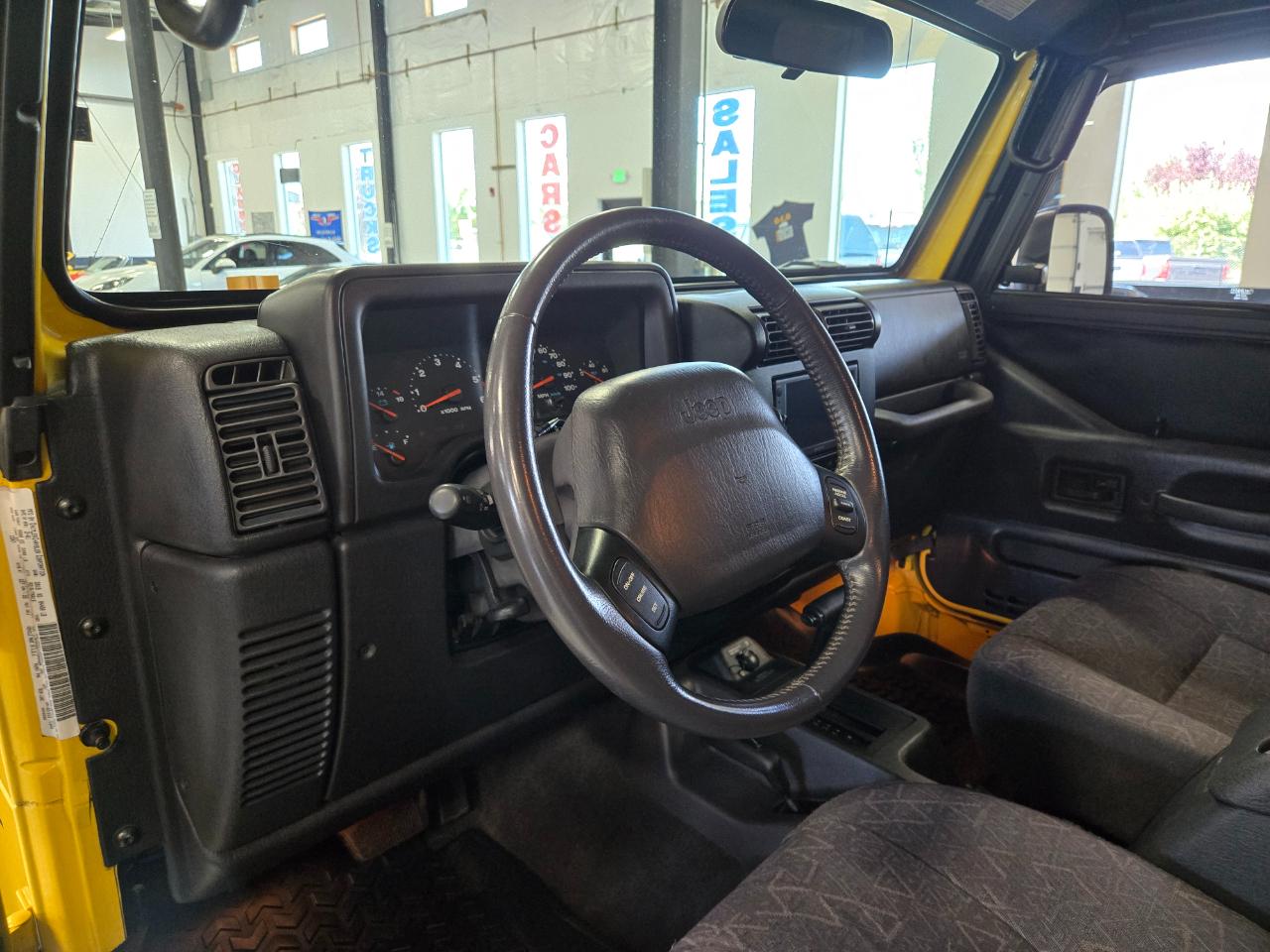 Jeep Wrangler 4WD 2dr Sport 2001