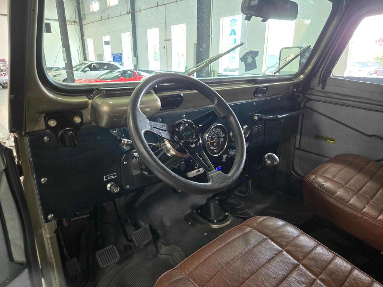 Jeep CJ-5  1977