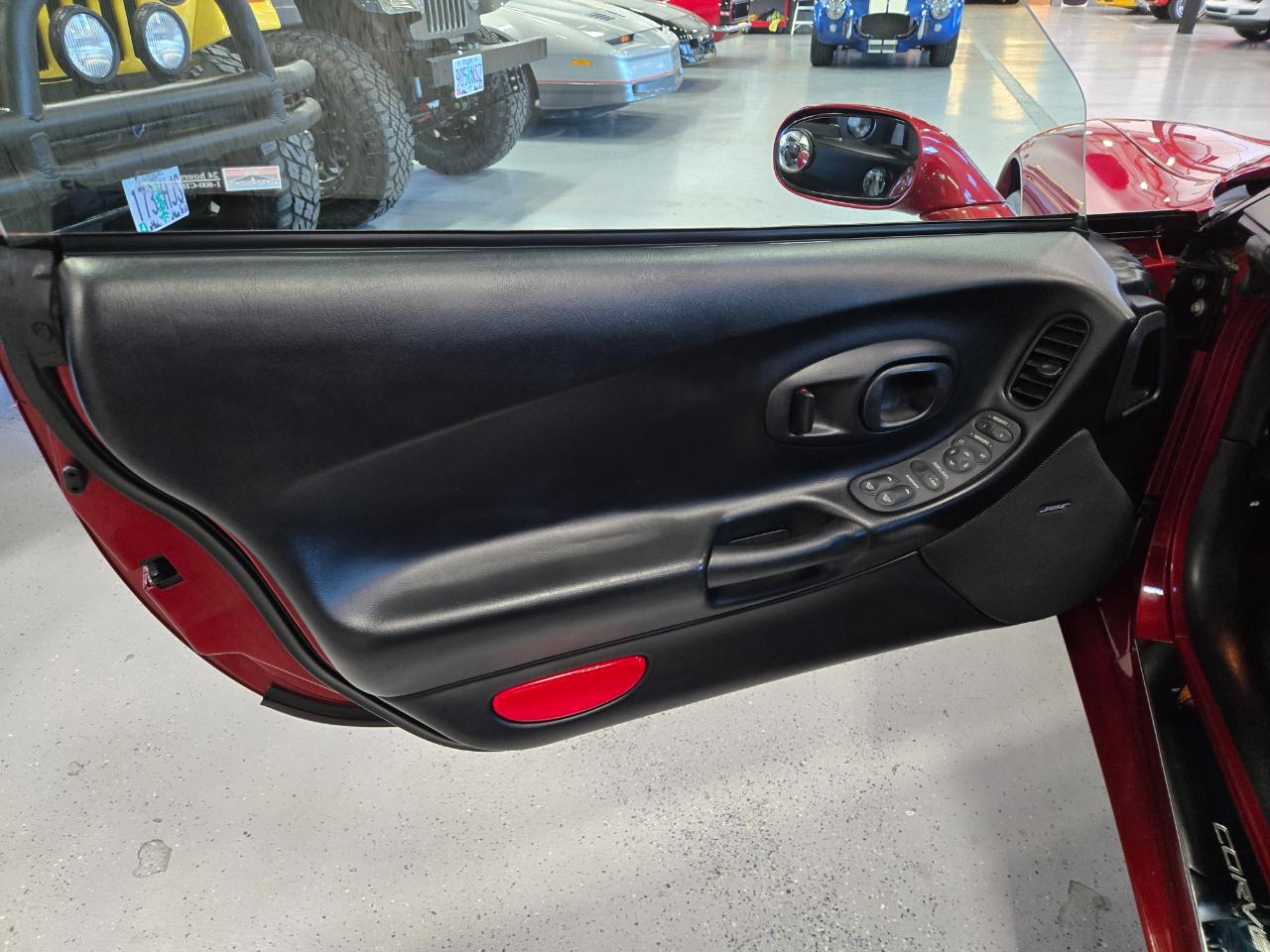 Chevrolet Corvette 2dr Cpe 1999