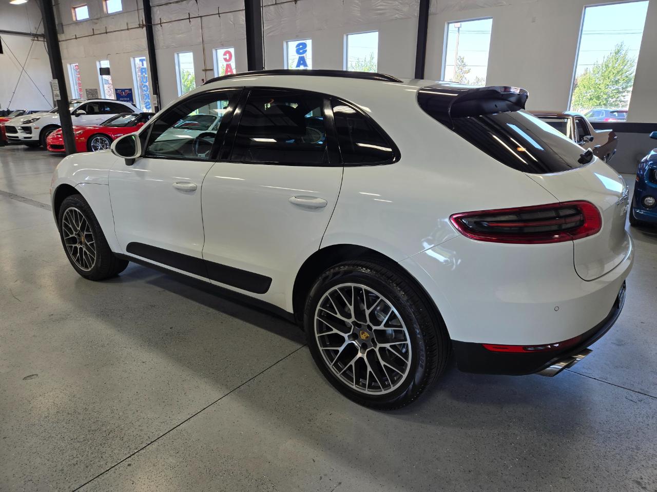 Porsche Macan AWD 4dr S 2016