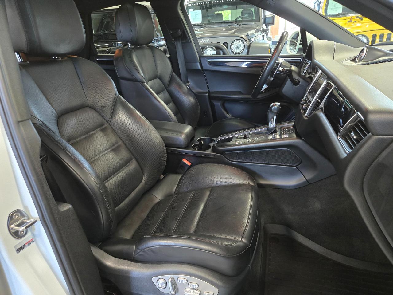 Porsche Macan AWD 4dr S 2016
