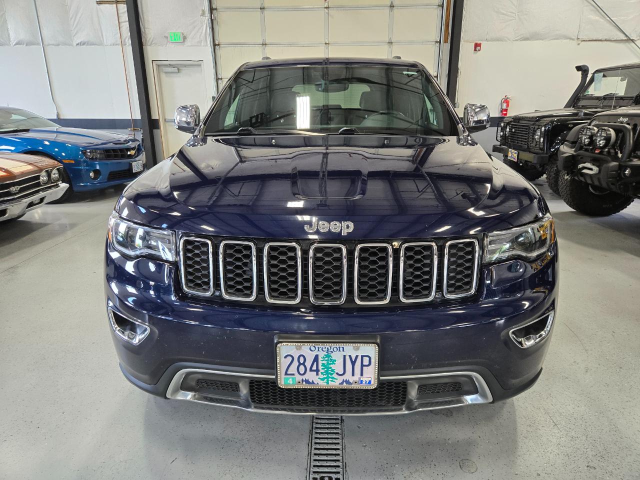 Jeep Grand Cherokee Limited 4D SUV 4WD 2017