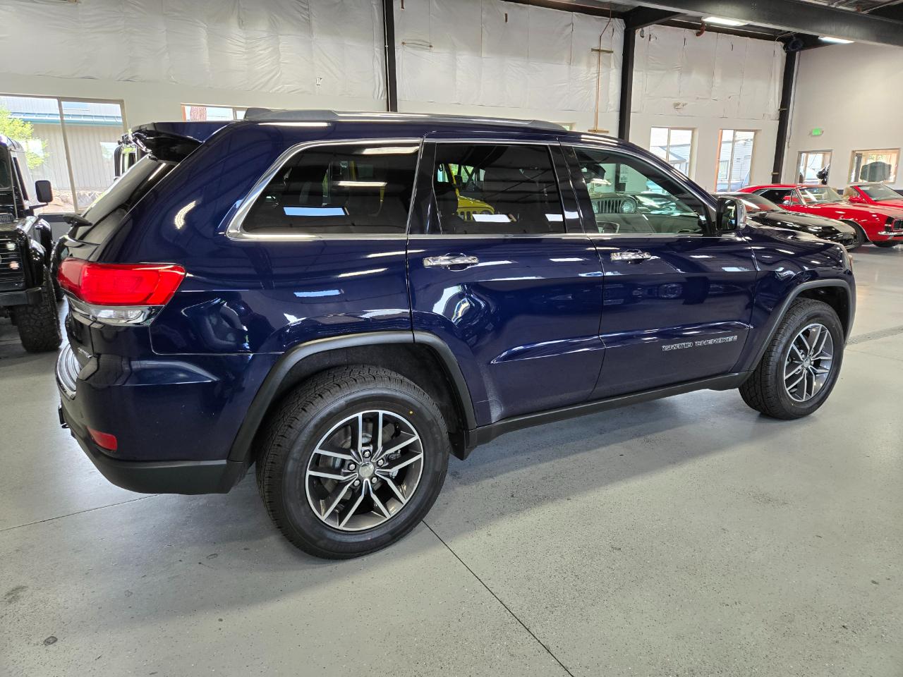 Jeep Grand Cherokee Limited 4D SUV 4WD 2017