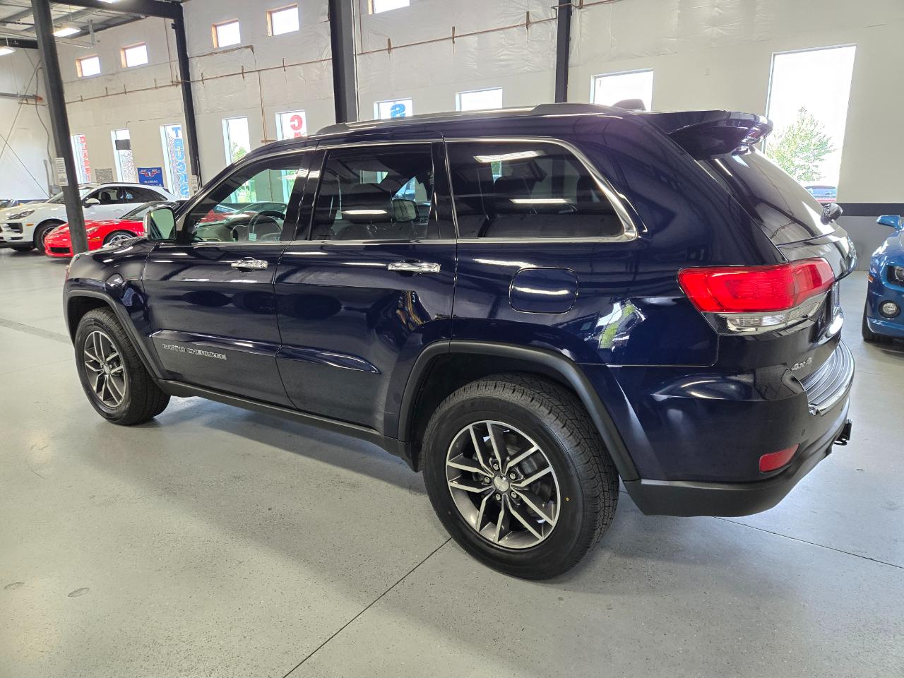 Jeep Grand Cherokee Limited 4D SUV 4WD 2017
