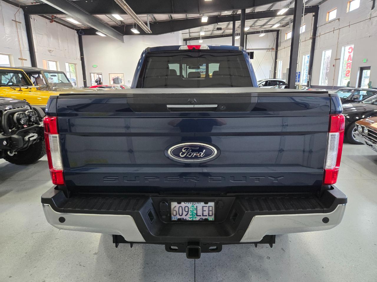 Ford Super Duty F-250 SRW Lariat 4WD Crew Cab 6.75' Box 2019