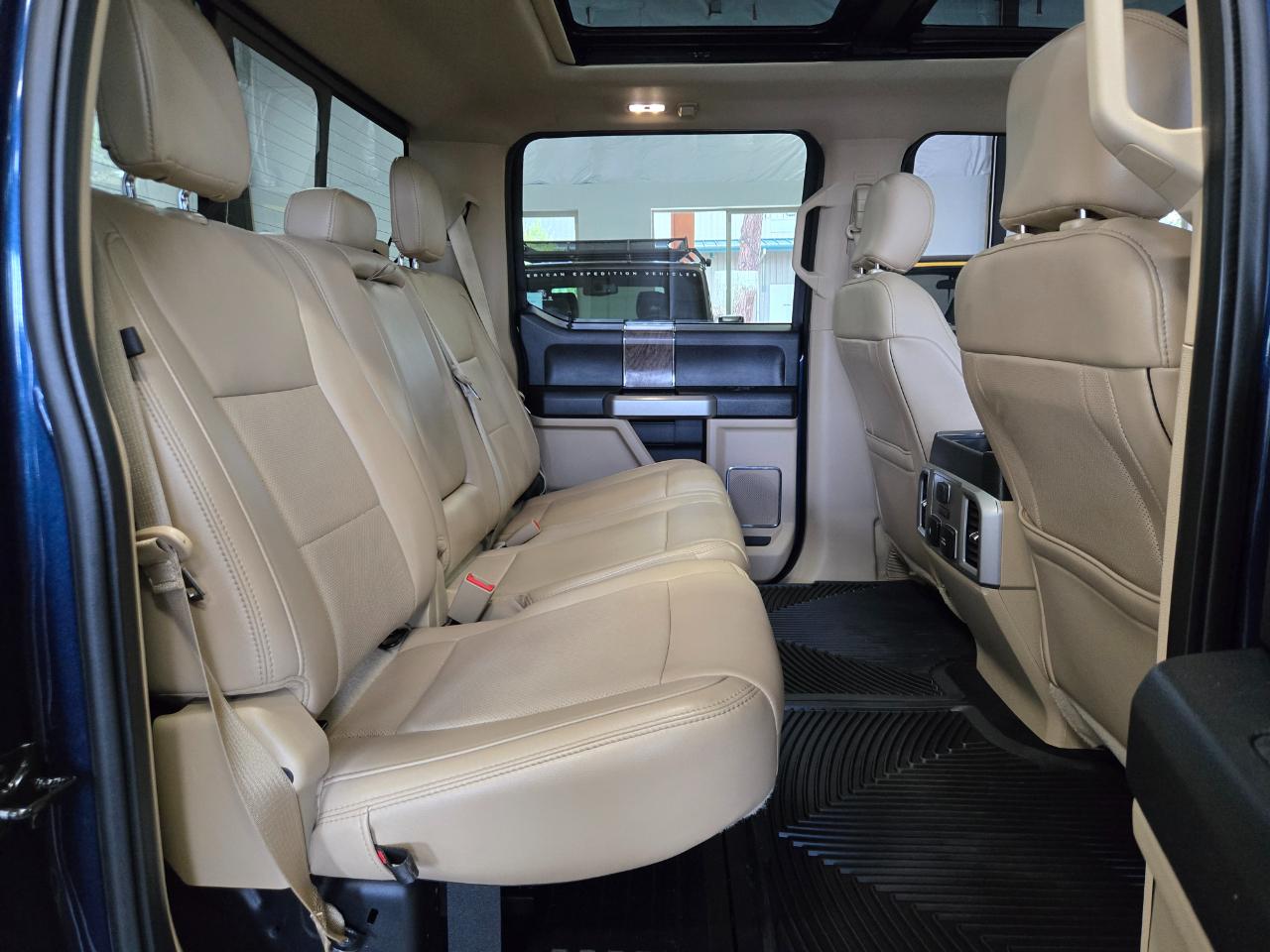 Ford Super Duty F-250 SRW Lariat 4WD Crew Cab 6.75' Box 2019