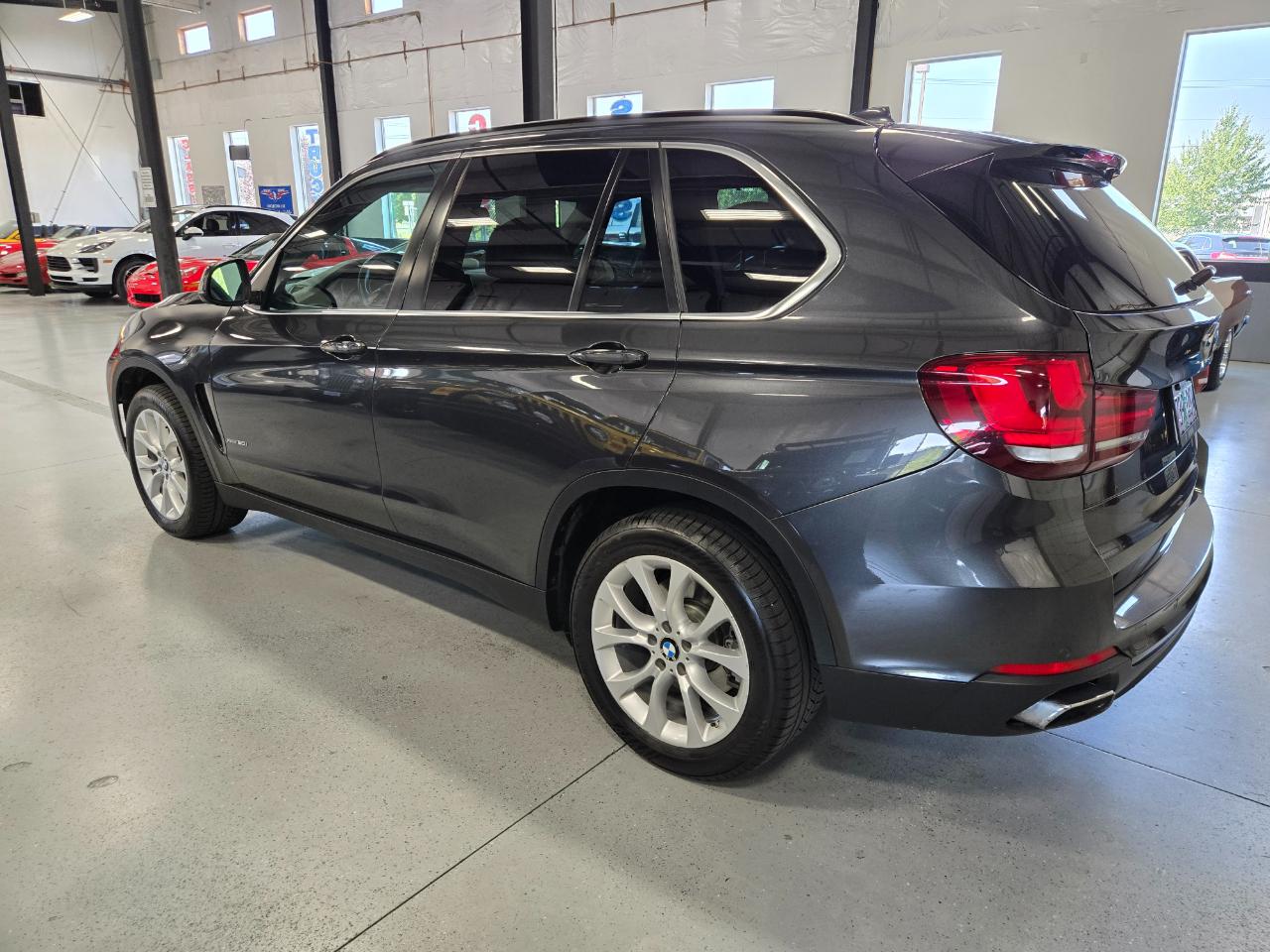 BMW X5 AWD 4dr xDrive50i 2016