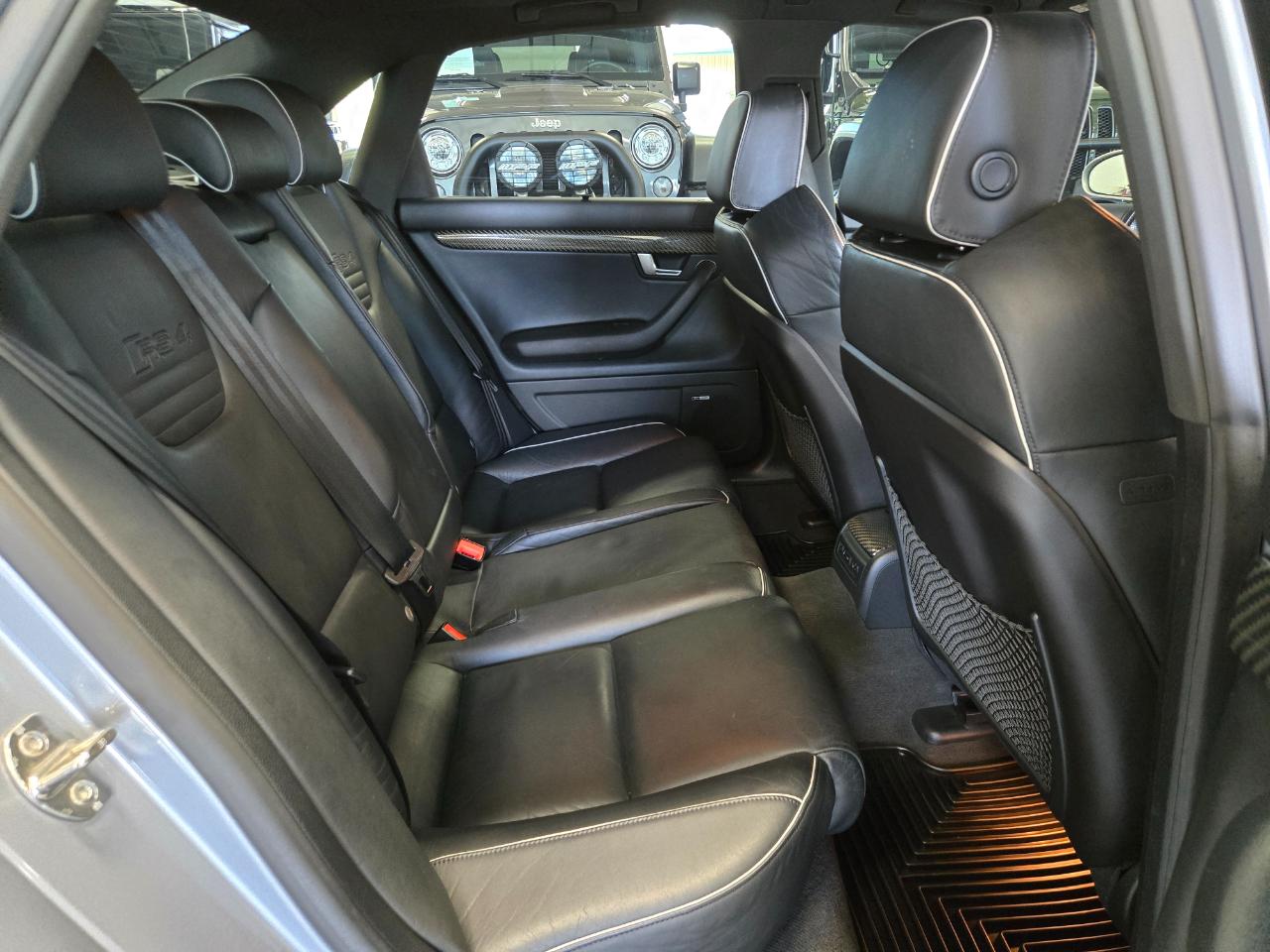 Audi RS 4 4dr Sdn 2007