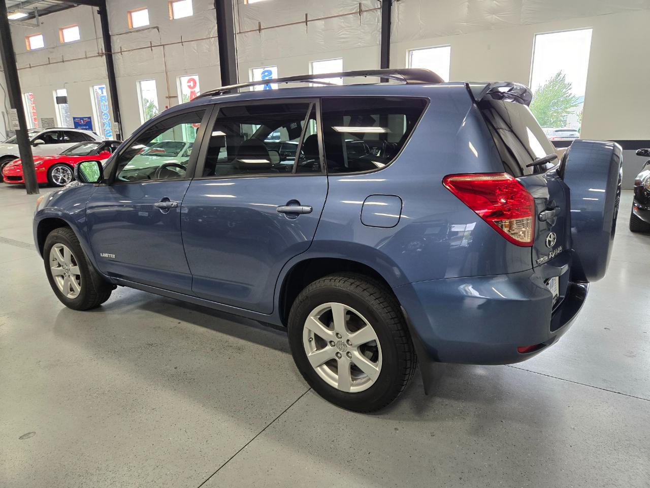 Toyota RAV4 Limited 4D SUV FWD 2008