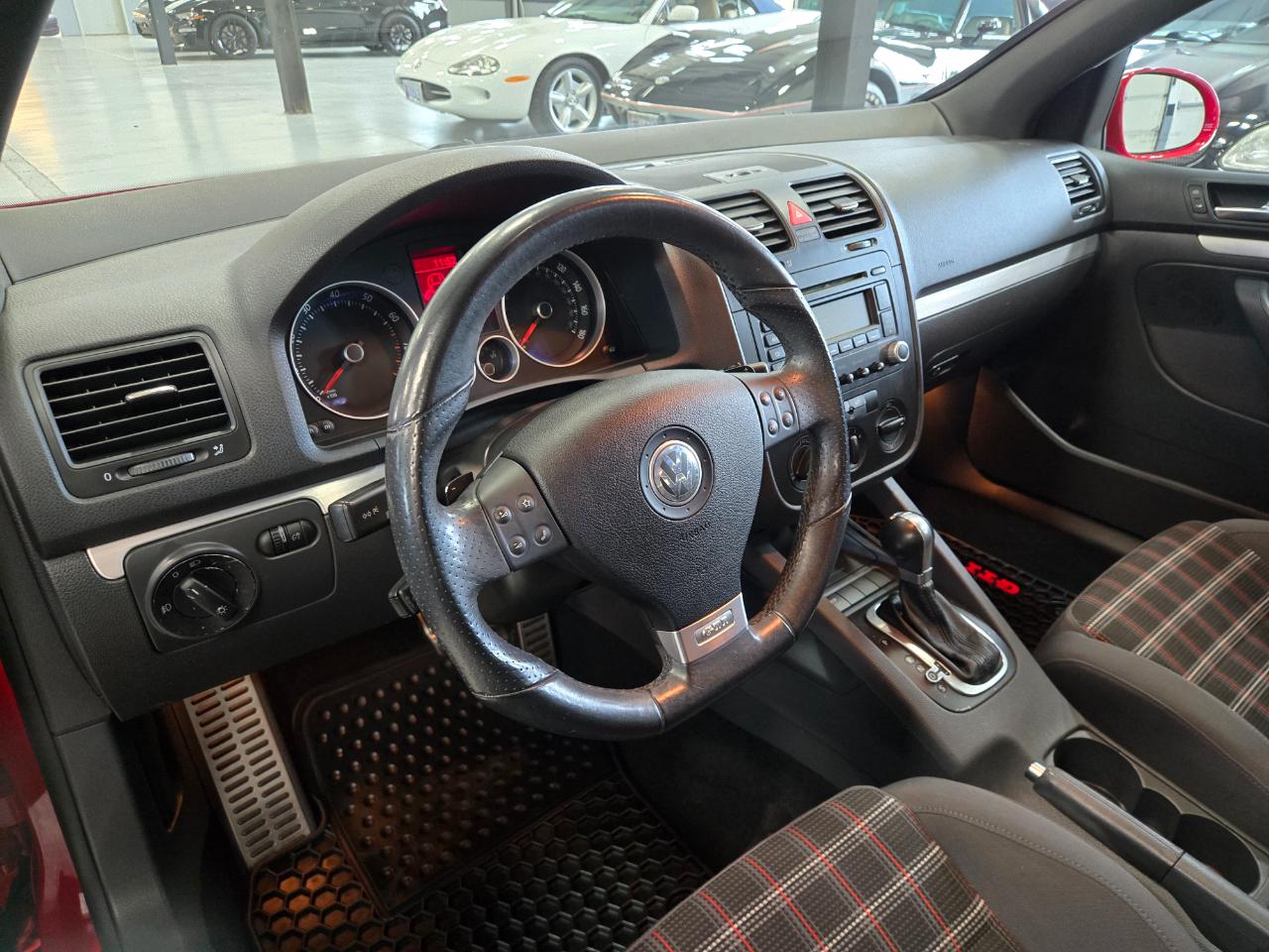 Volkswagen New GTI 2dr HB 2.0T DSG 2006