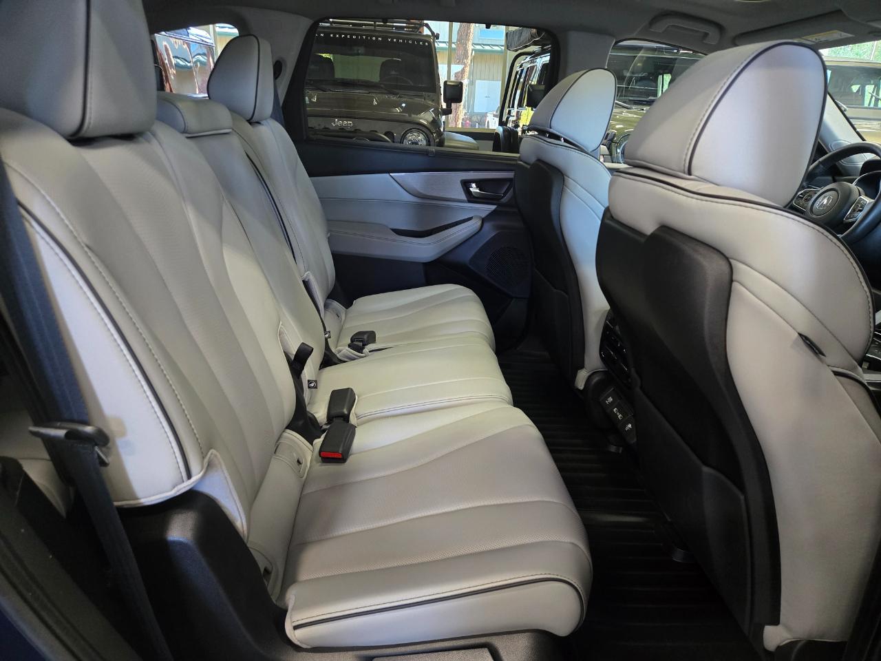 Acura MDX SH-AWD w/Advance Package 2022