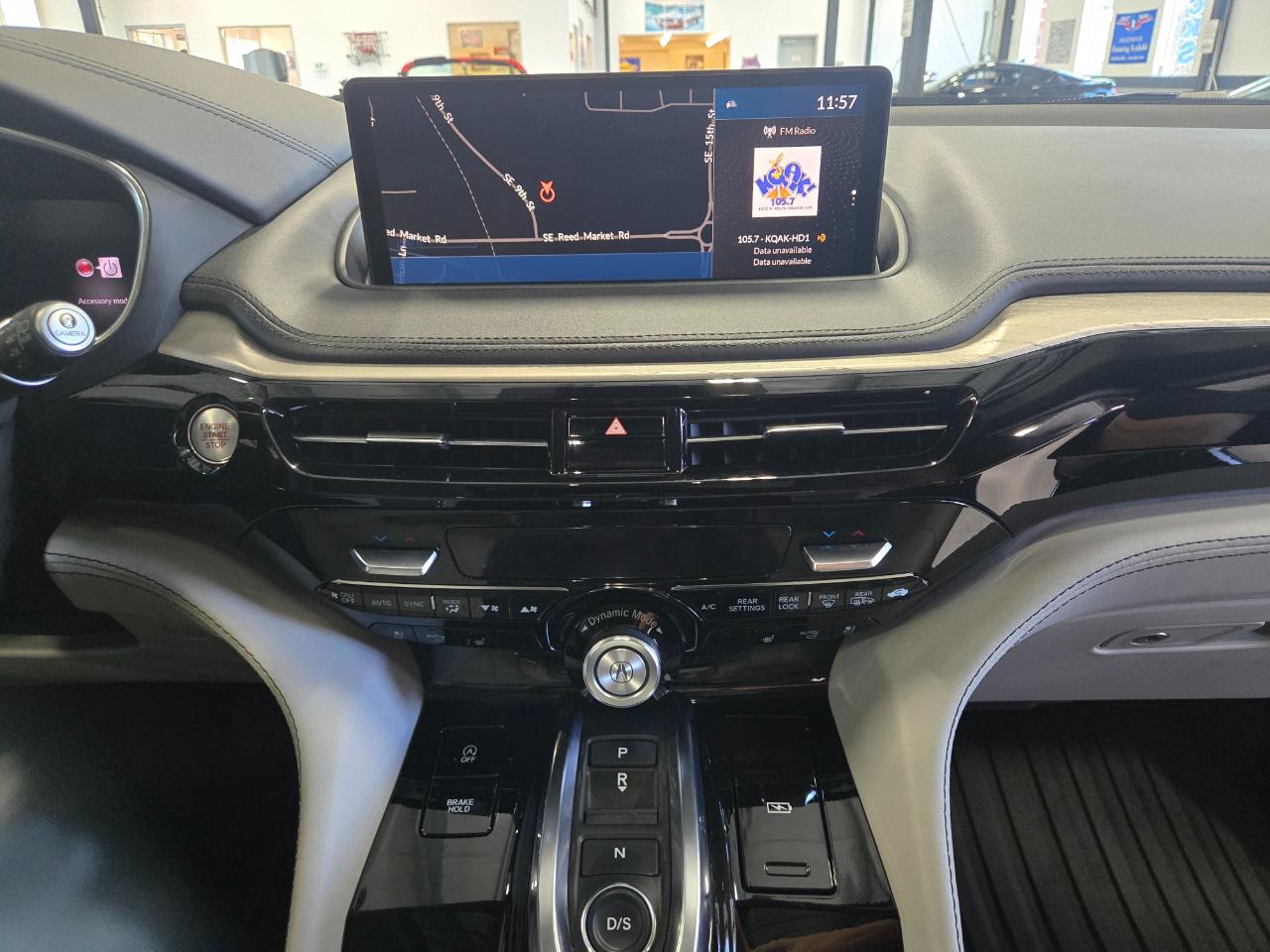 Acura MDX SH-AWD w/Advance Package 2022