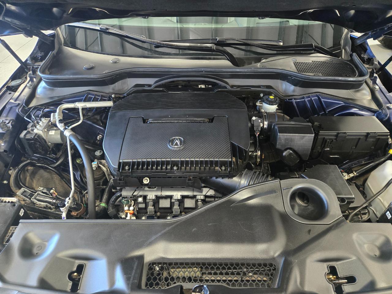 Acura MDX SH-AWD w/Advance Package 2022